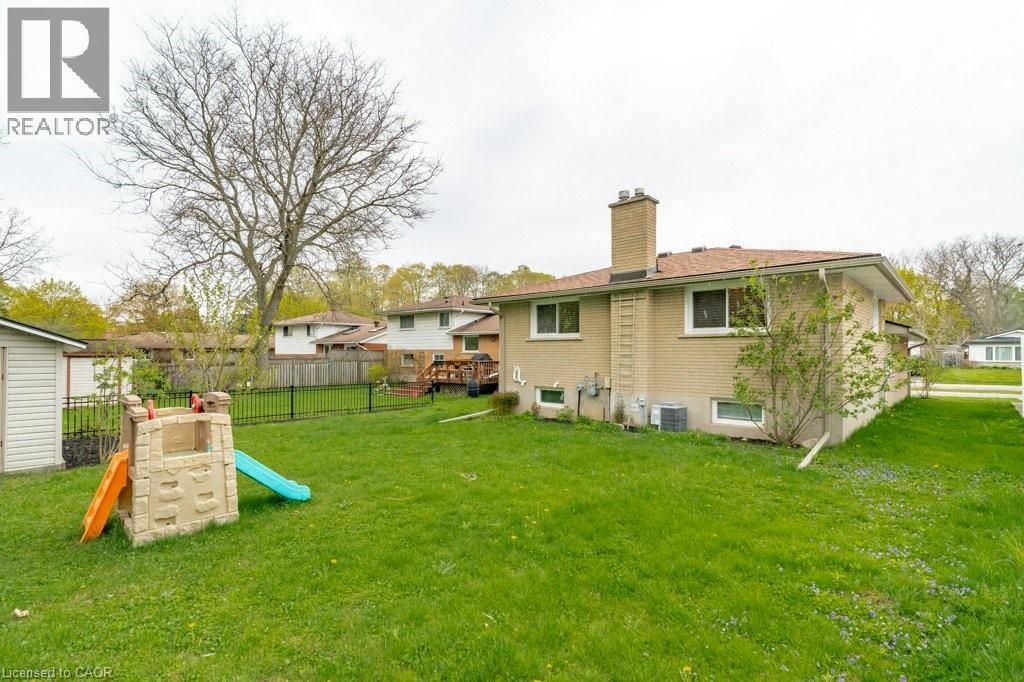 638 Glen Forrest Boulevard, Waterloo, Ontario  N2L 4K2 - Photo 33 - 40827634