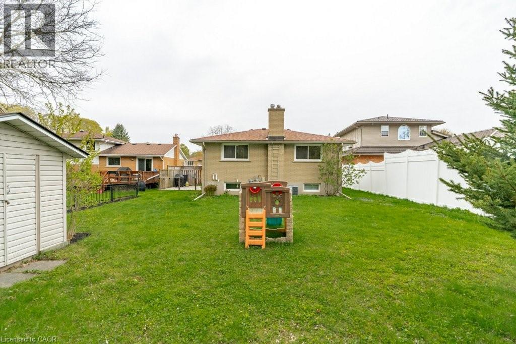 638 Glen Forrest Boulevard, Waterloo, Ontario  N2L 4K2 - Photo 35 - 40827634