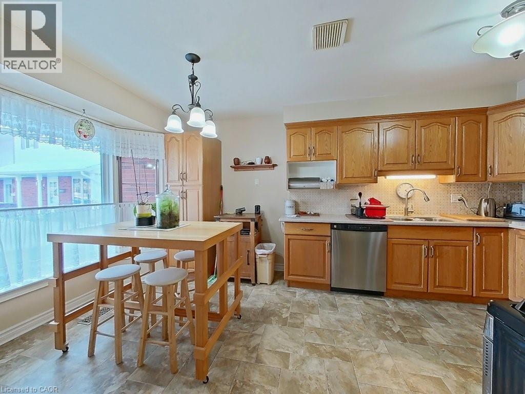 259 Scott Street Unit# 7, St. Catharines, Ontario  L2N 1H9 - Photo 9 - 40826766
