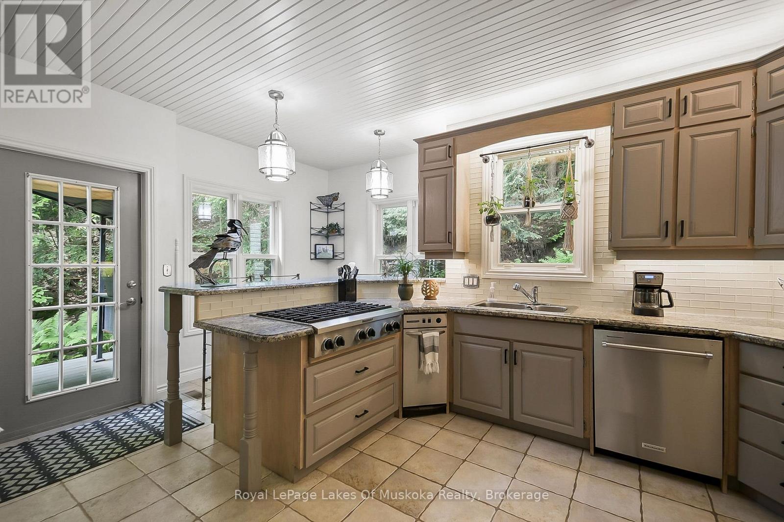 103 Southbank Drive, Bracebridge, Ontario  P1L 1G3 - Photo 18 - X13095482