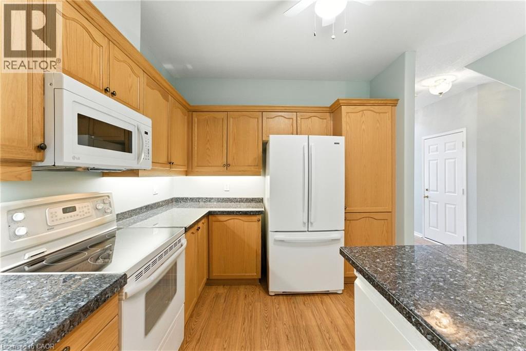 40 Wesleyan Court Unit# 6, Ancaster, Ontario  L9G 5C7 - Photo 8 - 40828030