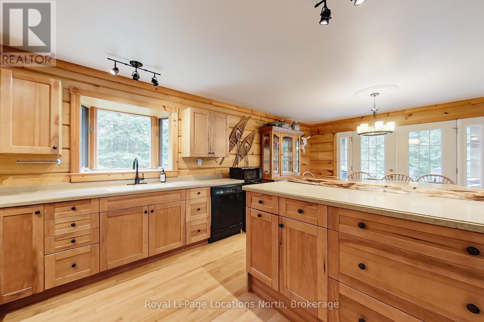 208554 26 Highway, Blue Mountains, Ontario  N0H 1J0 - Photo 19 - X13095636