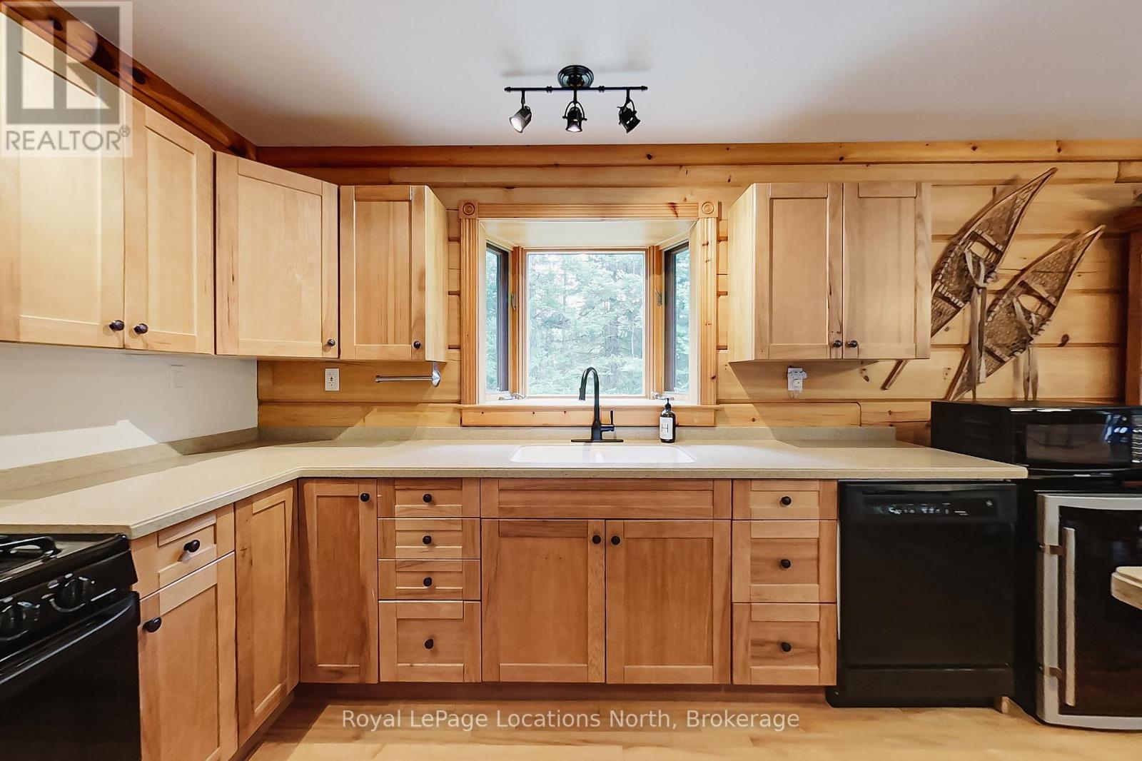 208554 26 Highway, Blue Mountains, Ontario  N0H 1J0 - Photo 20 - X13095636