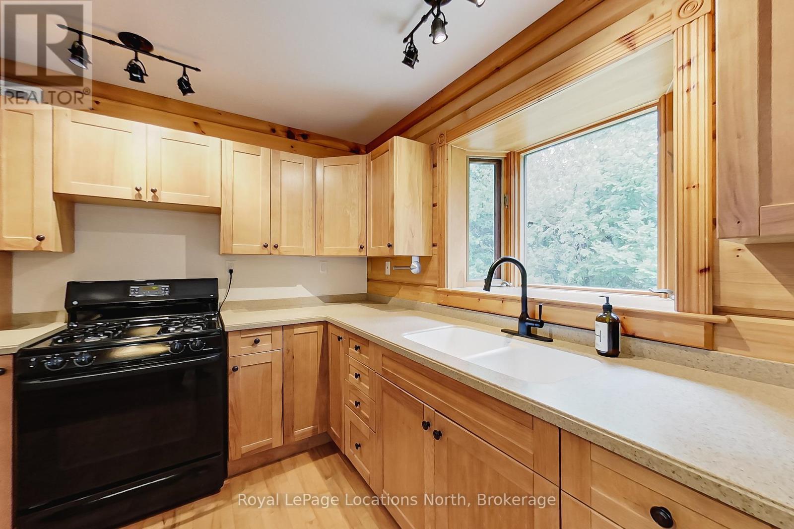 208554 26 Highway, Blue Mountains, Ontario  N0H 1J0 - Photo 21 - X13095636
