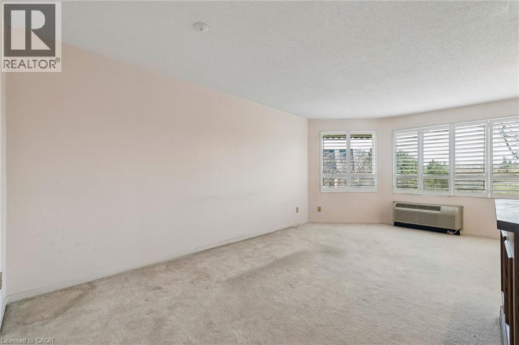 155 Main Street N Unit# 327, Newmarket, Ontario  L3Y 8C2 - Photo 12 - 40827345