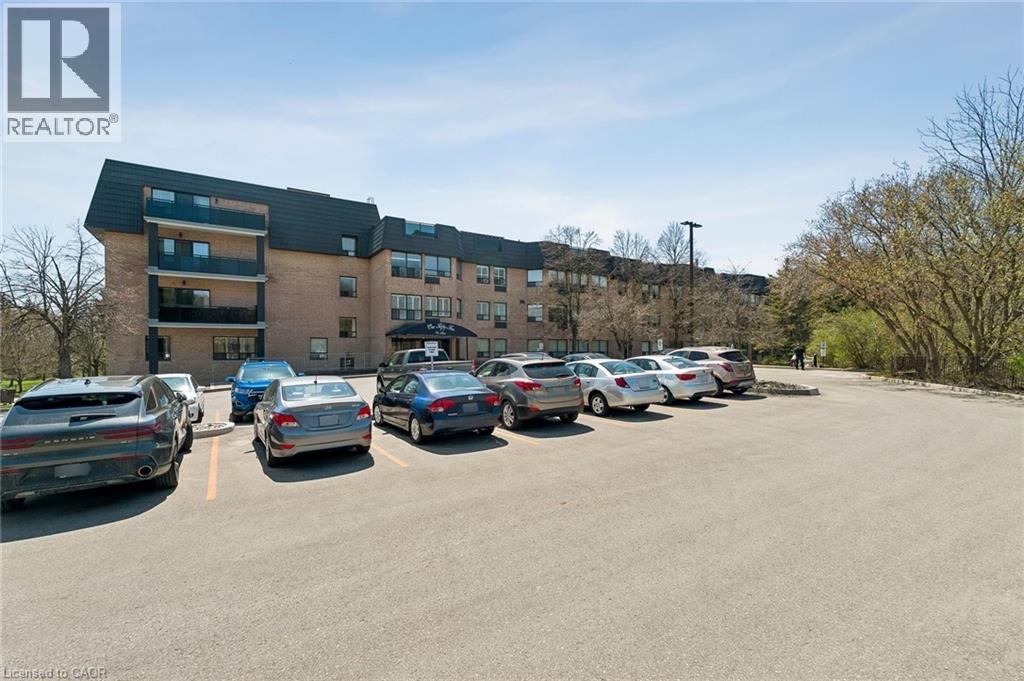 155 Main Street N Unit# 327, Newmarket, Ontario  L3Y 8C2 - Photo 3 - 40827345