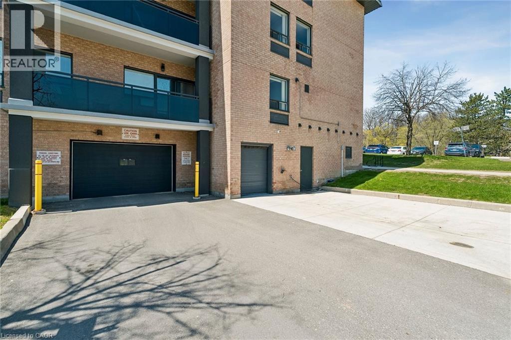 155 Main Street N Unit# 327, Newmarket, Ontario  L3Y 8C2 - Photo 5 - 40827345