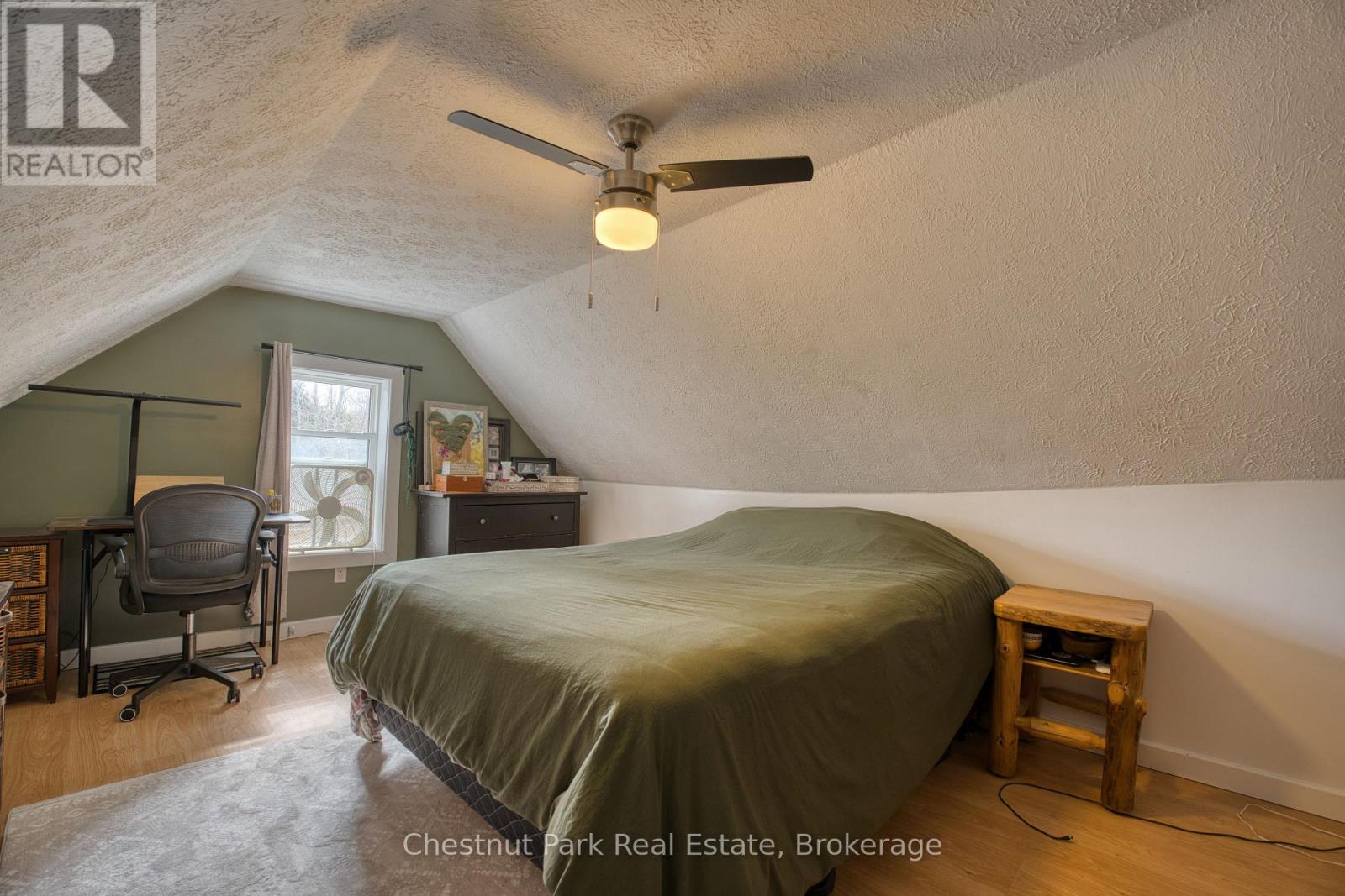 529 Claude Street, South Bruce Peninsula, Ontario  N0H 2T0 - Photo 12 - X13096338