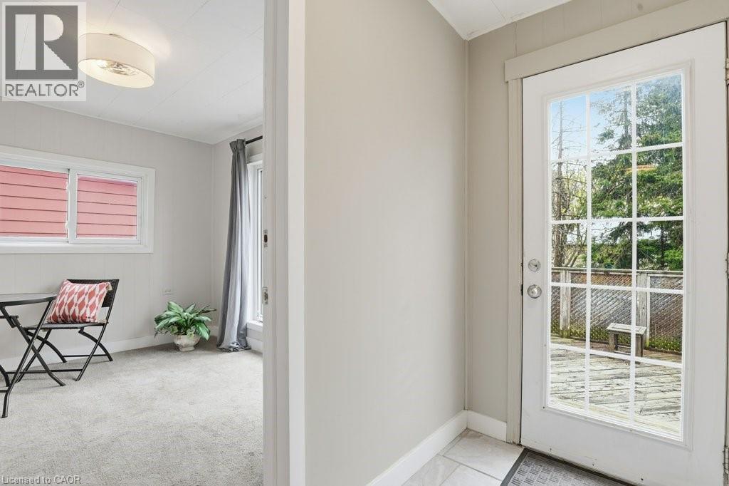 391 Douro Street, Stratford, Ontario  N5A 3S8 - Photo 8 - 40828018