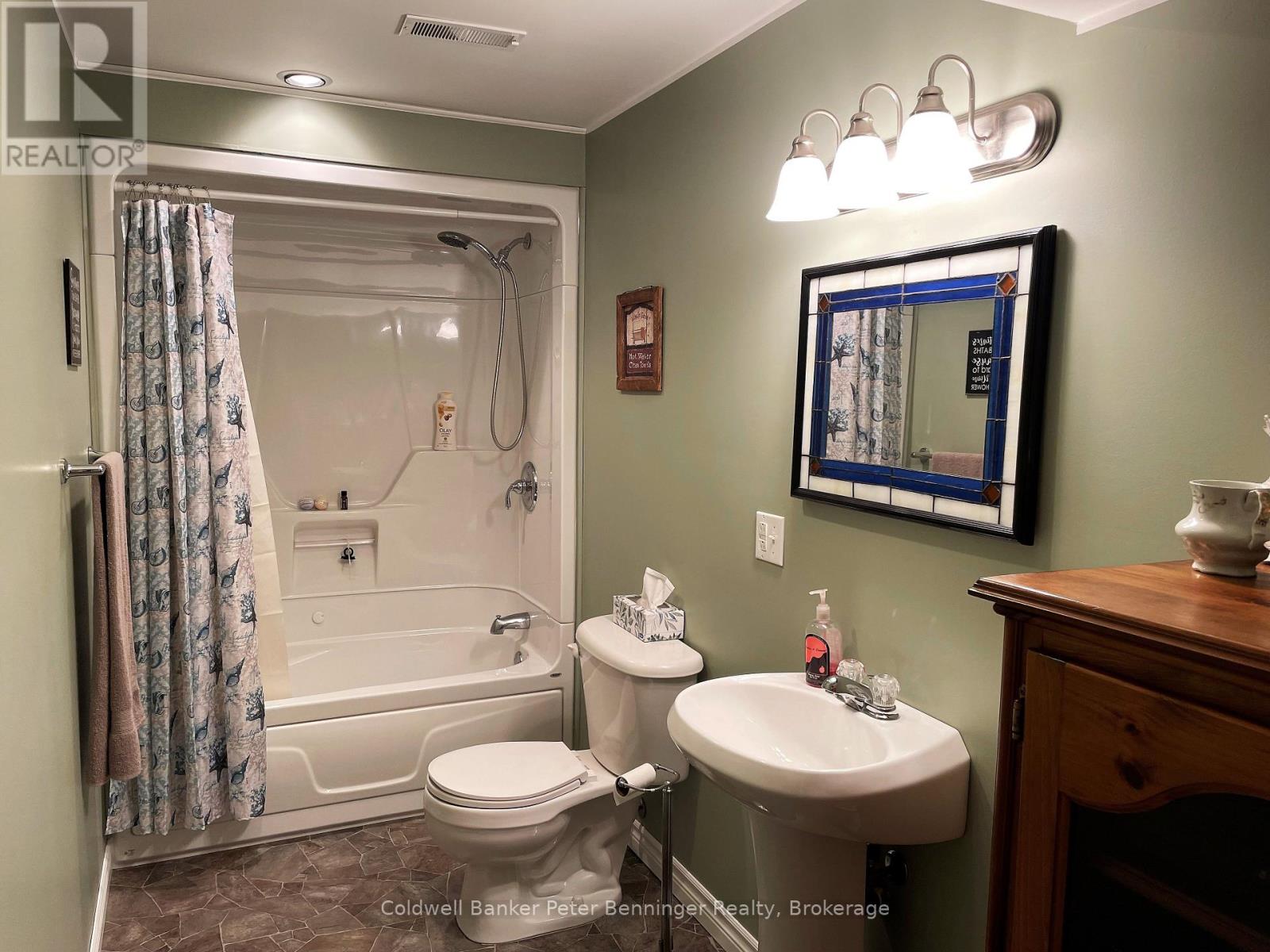 636 22nd Avenue, Hanover, Ontario  N4N 3W7 - Photo 27 - X13097006