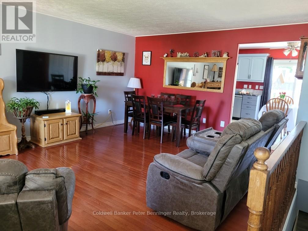 636 22nd Avenue, Hanover, Ontario  N4N 3W7 - Photo 7 - X13097006