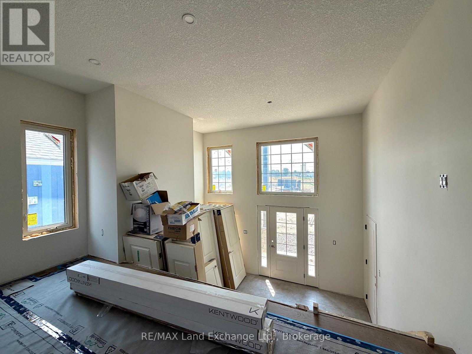 457 Northport Drive, Saugeen Shores, Ontario  N0H 2C8 - Photo 2 - X13097062