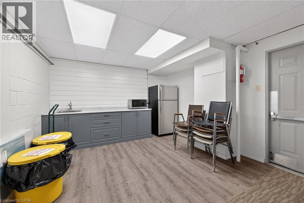 212 Kerr Street Unit# 702, Oakville, Ontario  L6K 3B1 - Photo 39 - 40828166