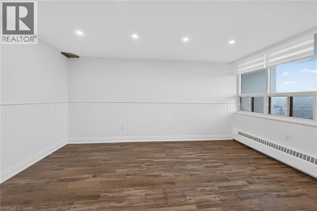 212 Kerr Street Unit# 702, Oakville, Ontario  L6K 3B1 - Photo 9 - 40828166