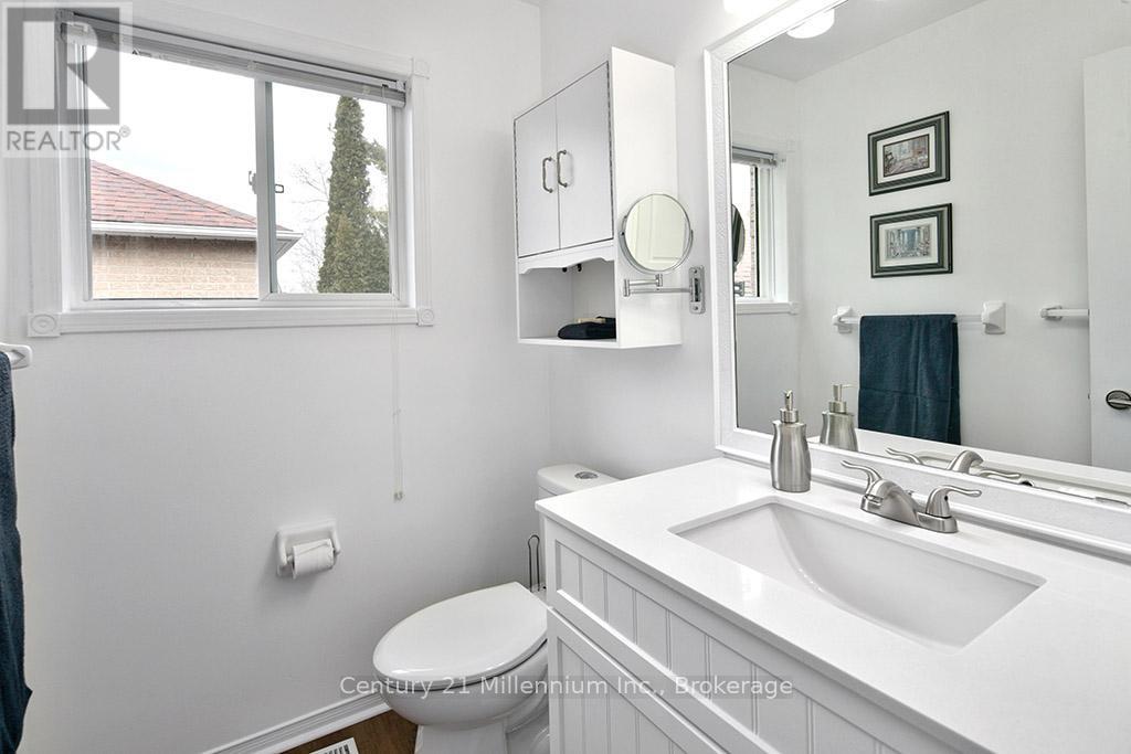 15 Brillinger Drive, Wasaga Beach, Ontario  L9Z 1L4 - Photo 24 - S13097462