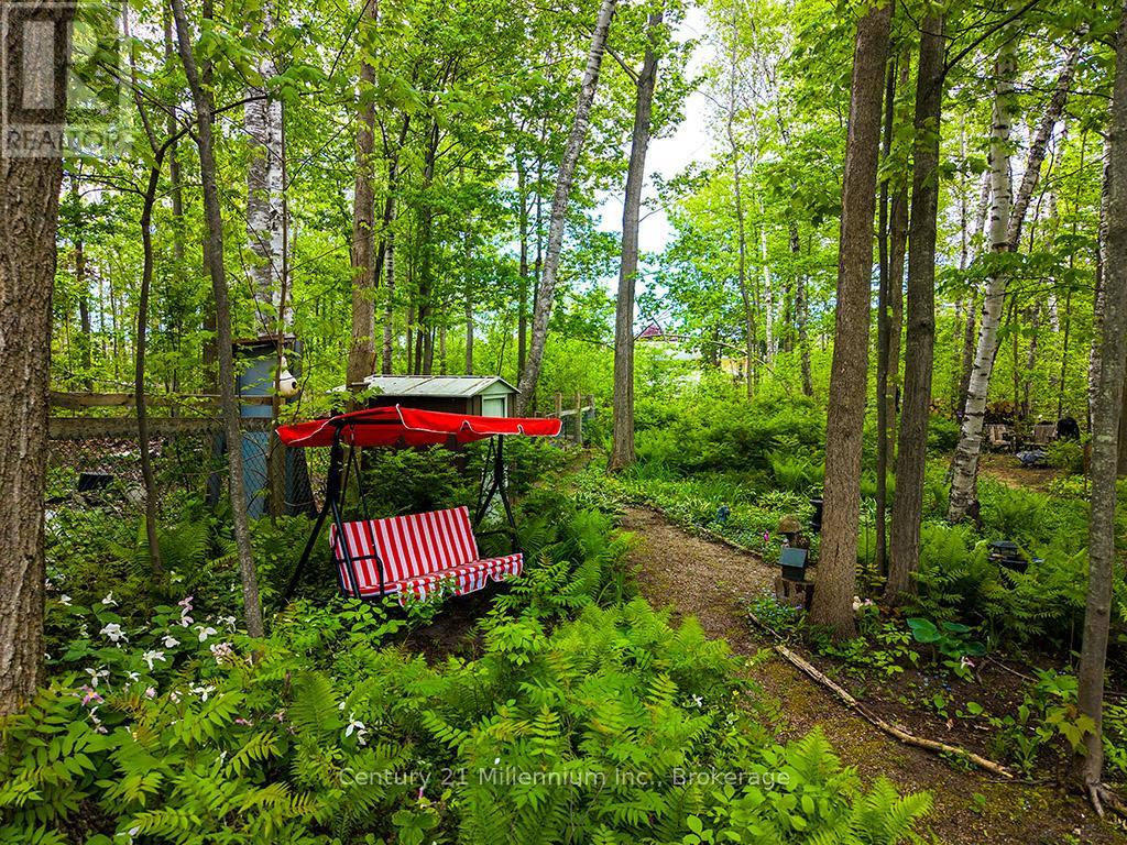 15 Brillinger Drive, Wasaga Beach, Ontario  L9Z 1L4 - Photo 33 - S13097462