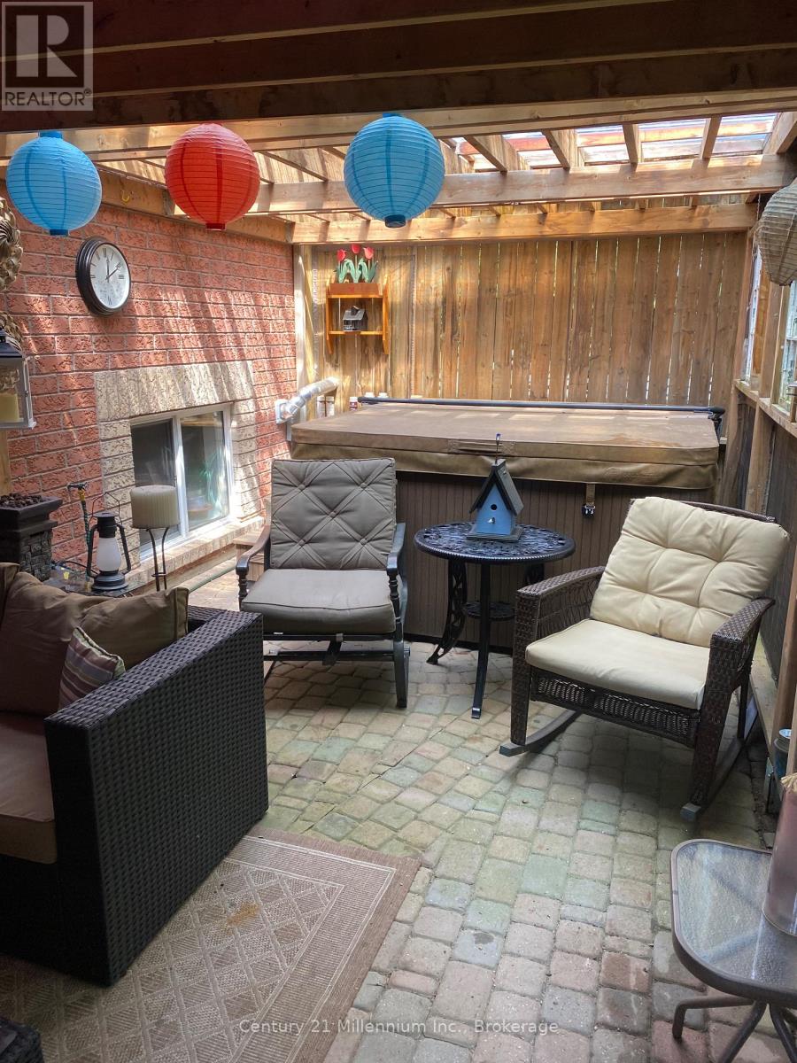 15 Brillinger Drive, Wasaga Beach, Ontario  L9Z 1L4 - Photo 34 - S13097462