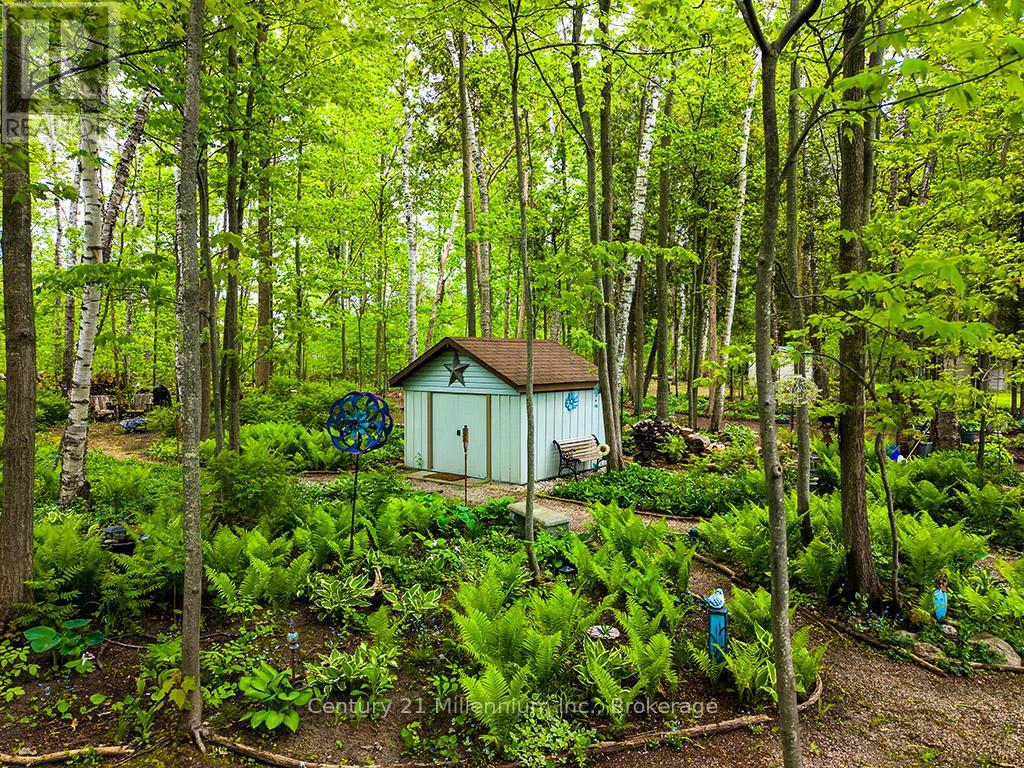 15 Brillinger Drive, Wasaga Beach, Ontario  L9Z 1L4 - Photo 35 - S13097462