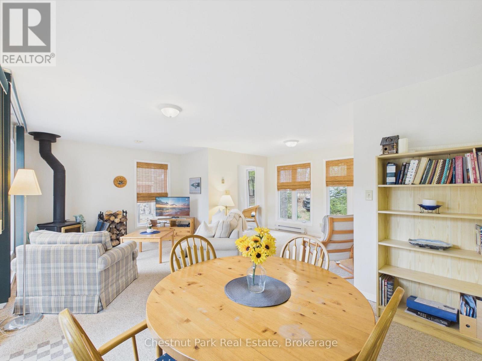 1299 Dickie Lake Road, Lake Of Bays, Ontario  P0B 1A0 - Photo 11 - X13097658