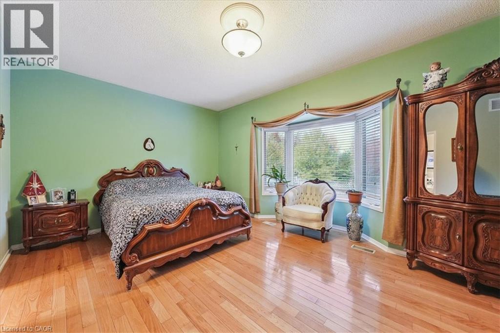 52 Mistycreek Crescent, Brampton, Ontario  L7A 3E8 - Photo 17 - 40828189