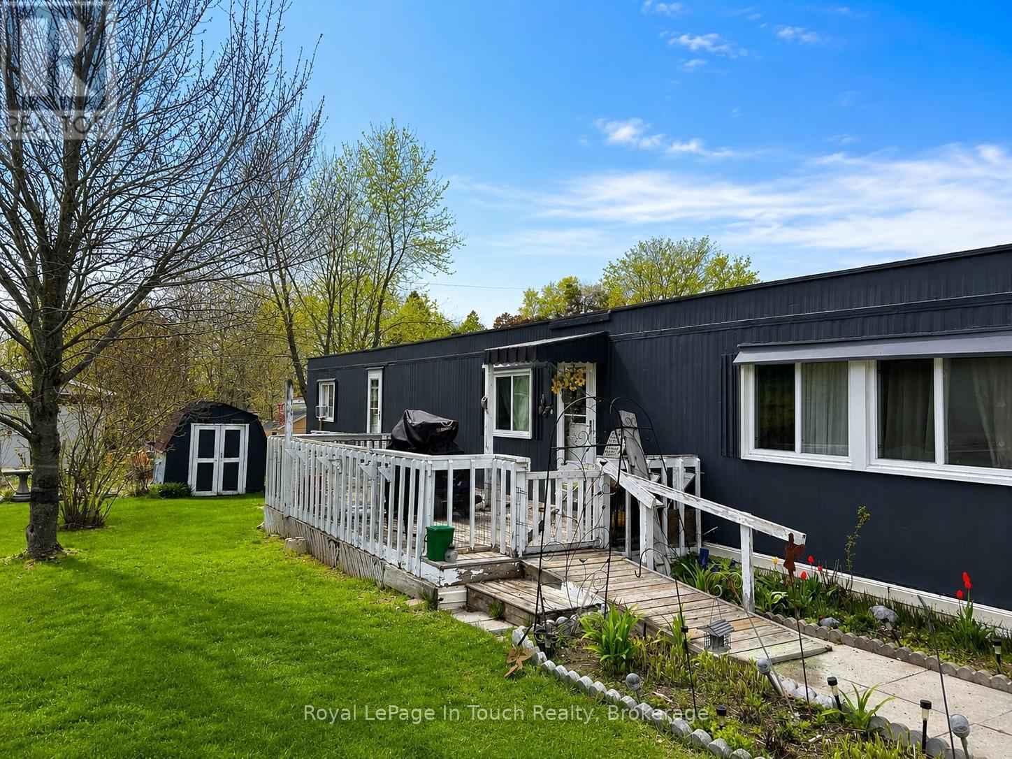 38 Northland Road, Midland, Ontario  L4R 0B9 - Photo 2 - S13097832