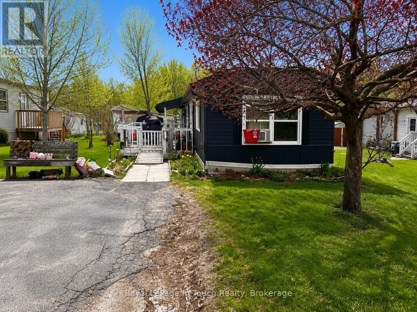 38 Northland Road, Midland, Ontario  L4R 0B9 - Photo 3 - S13097832