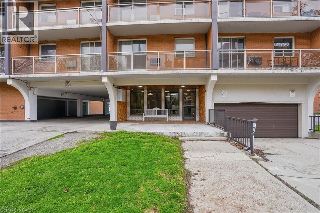 30 Summit Avenue Unit# 303, Hamilton, Ontario  L8V 2R8 - Photo 3 - 40828257