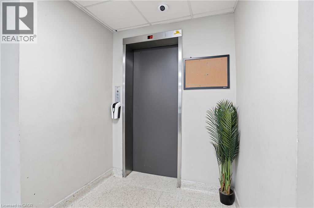 30 Summit Avenue Unit# 303, Hamilton, Ontario  L8V 2R8 - Photo 5 - 40828257
