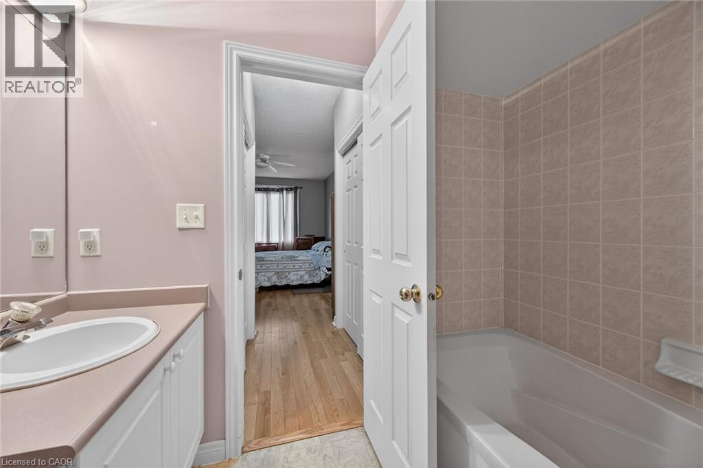 59 Riveroaks Drive, Mount Hope, Ontario  L0R 1W0 - Photo 26 - 40828194