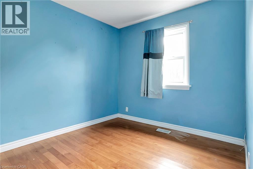 1392 Doon Village Road, Kitchener, Ontario  N2P 1A5 - Photo 12 - 40828124