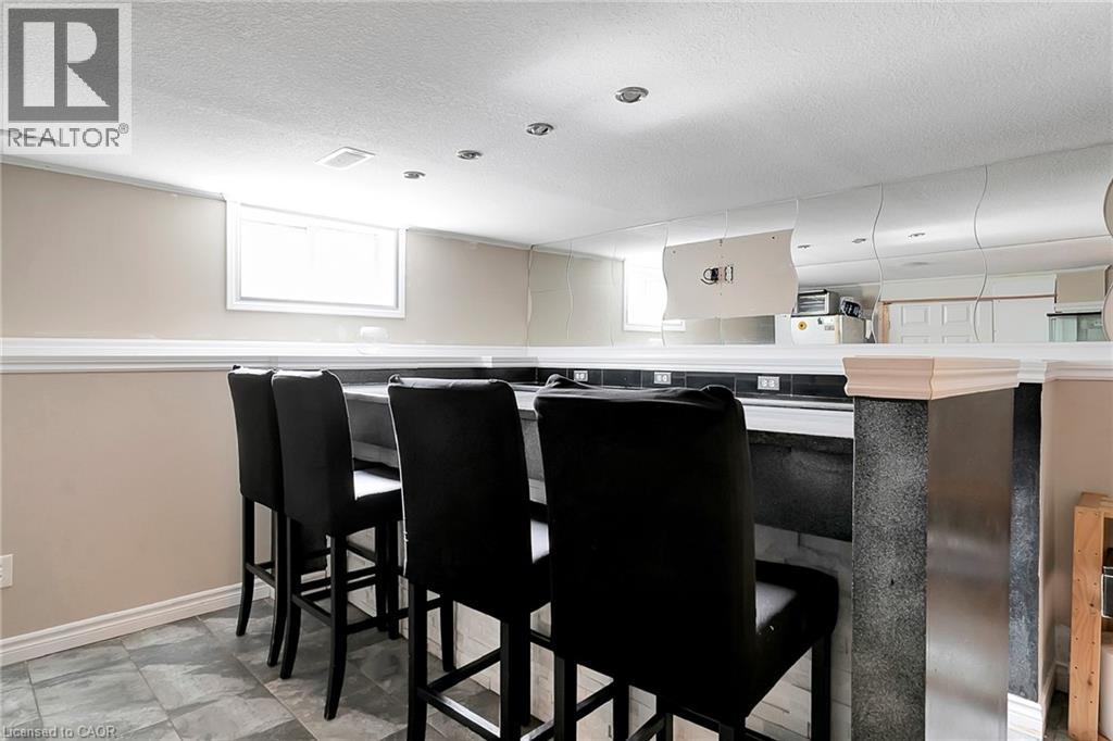 1392 Doon Village Road, Kitchener, Ontario  N2P 1A5 - Photo 18 - 40828124