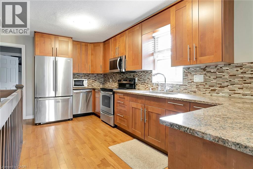 1392 Doon Village Road, Kitchener, Ontario  N2P 1A5 - Photo 7 - 40828124