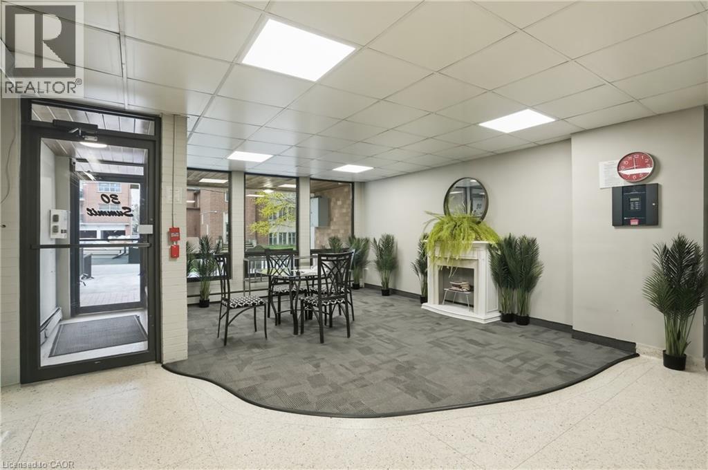 30 Summit Avenue Unit# 401, Hamilton, Ontario  L8V 2R8 - Photo 4 - 40828206