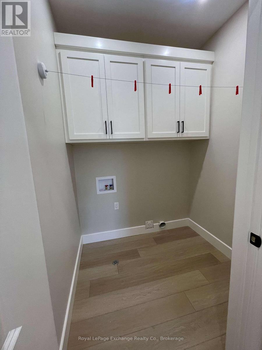 20 Mercedes Crescent, Kincardine, Ontario  N2Z 1G8 - Photo 13 - X13098632