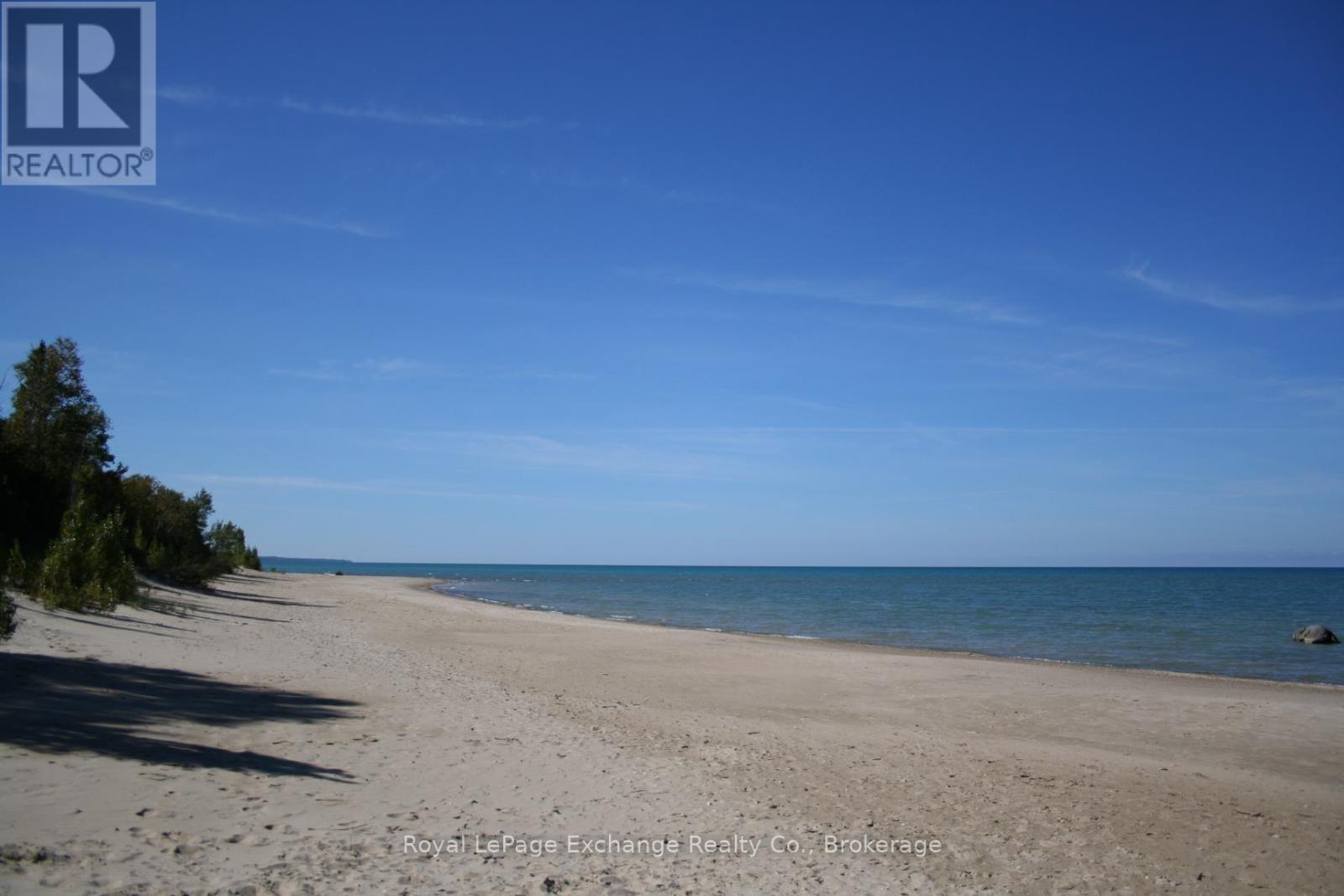 20 Mercedes Crescent, Kincardine, Ontario  N2Z 1G8 - Photo 2 - X13098632