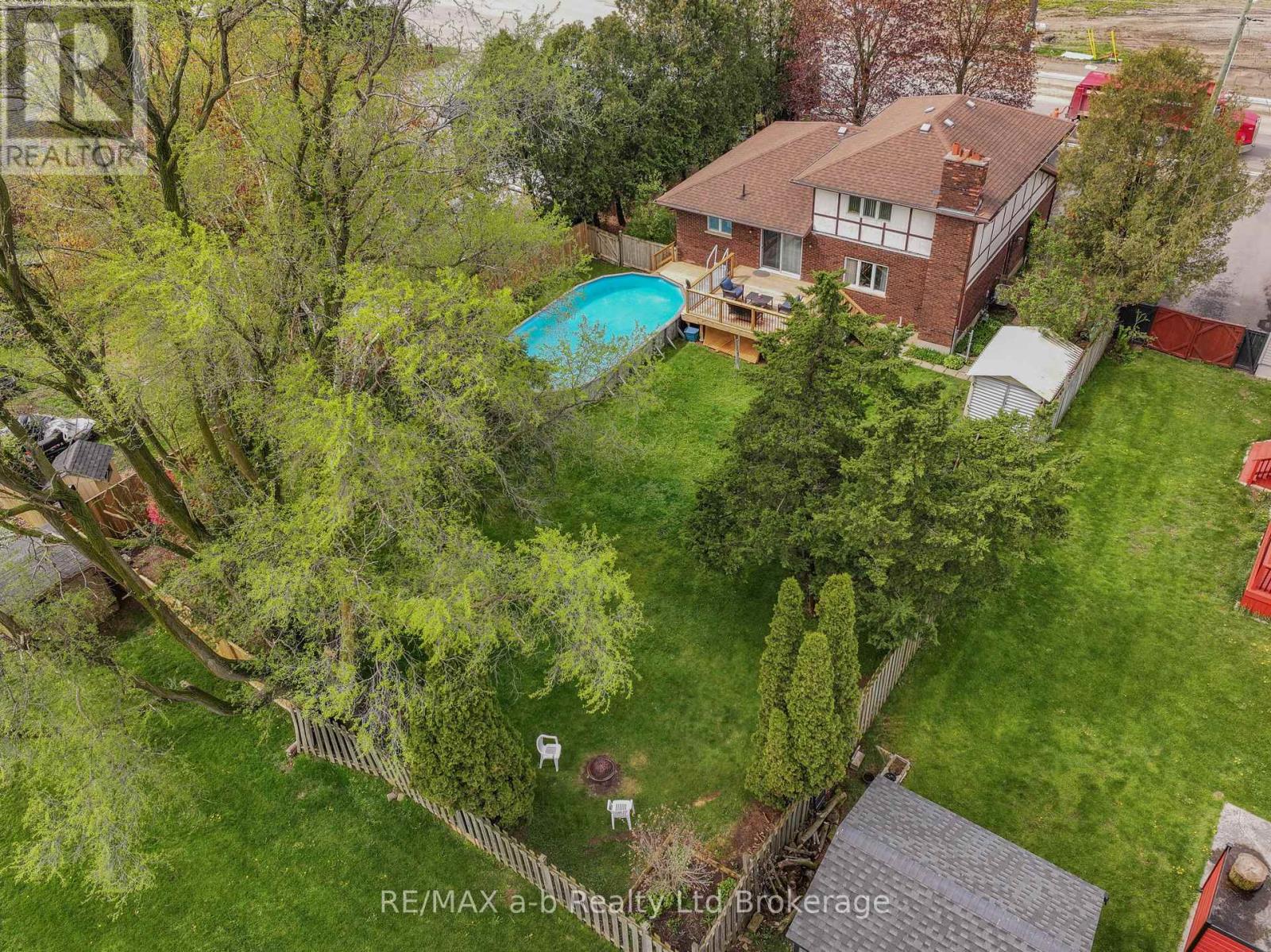 2 Cranberry Road, Tillsonburg, Ontario  N4G 4Y9 - Photo 37 - X13098918
