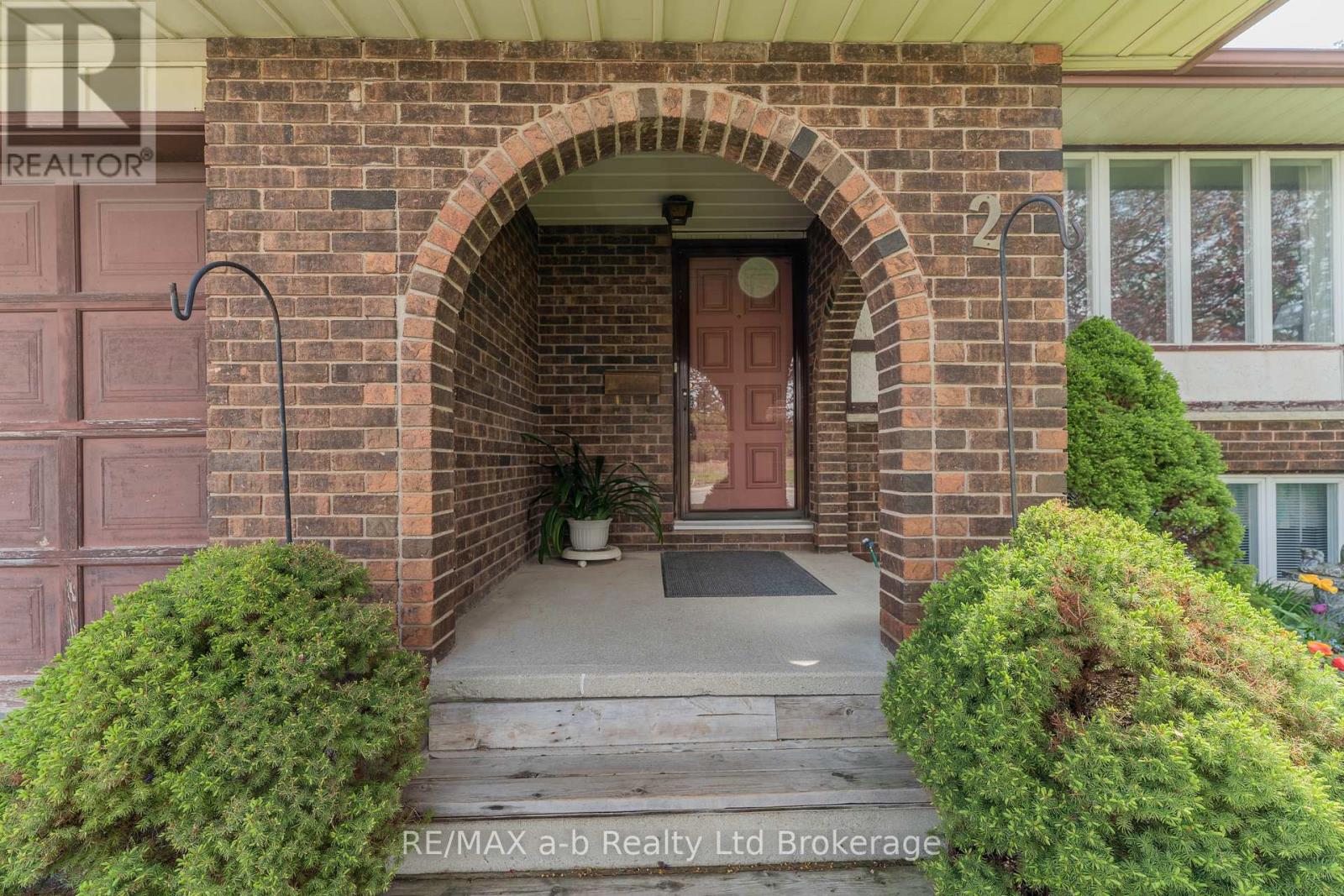 2 Cranberry Road, Tillsonburg, Ontario  N4G 4Y9 - Photo 8 - X13098918
