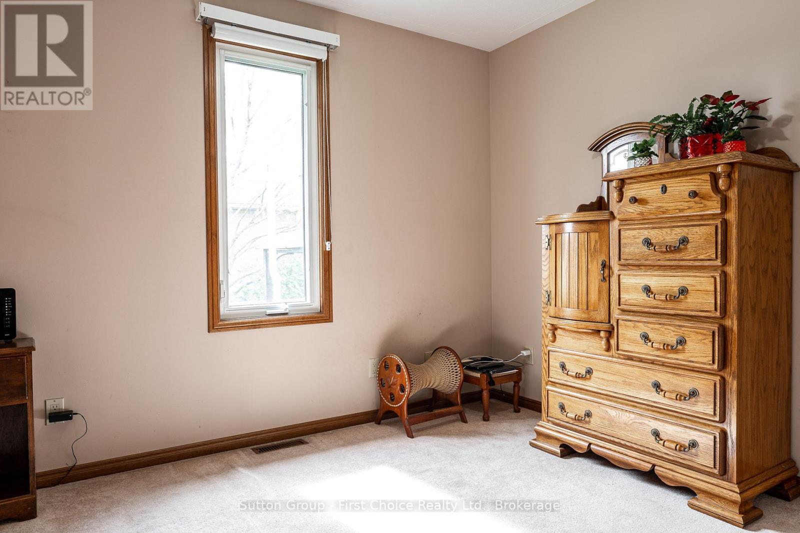 203 Wimpole Street, West Perth, Ontario  N0K 1N0 - Photo 15 - X13099068