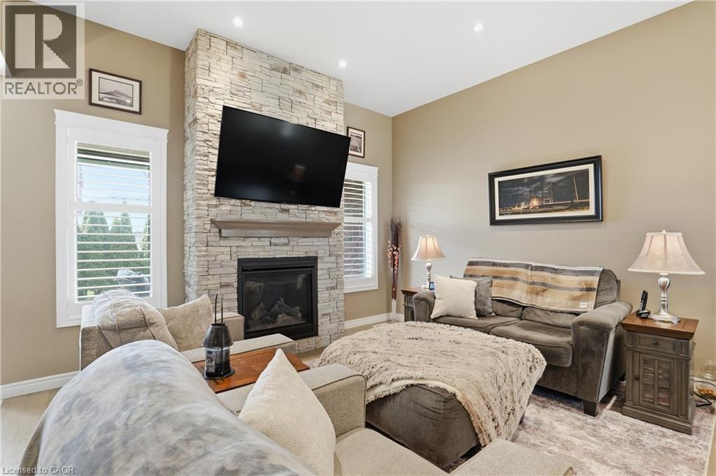 35 Patten Drive, St. George, Ontario  N0E 1N0 - Photo 12 - 40828284