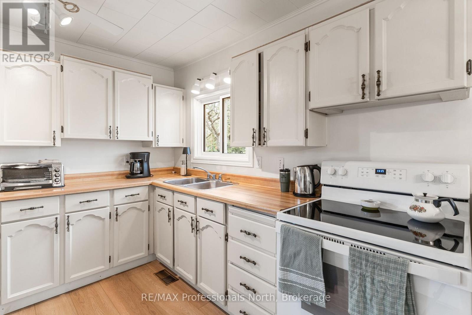 2195 Loop Road, Highlands East, Ontario  K0L 3C0 - Photo 14 - X13099490