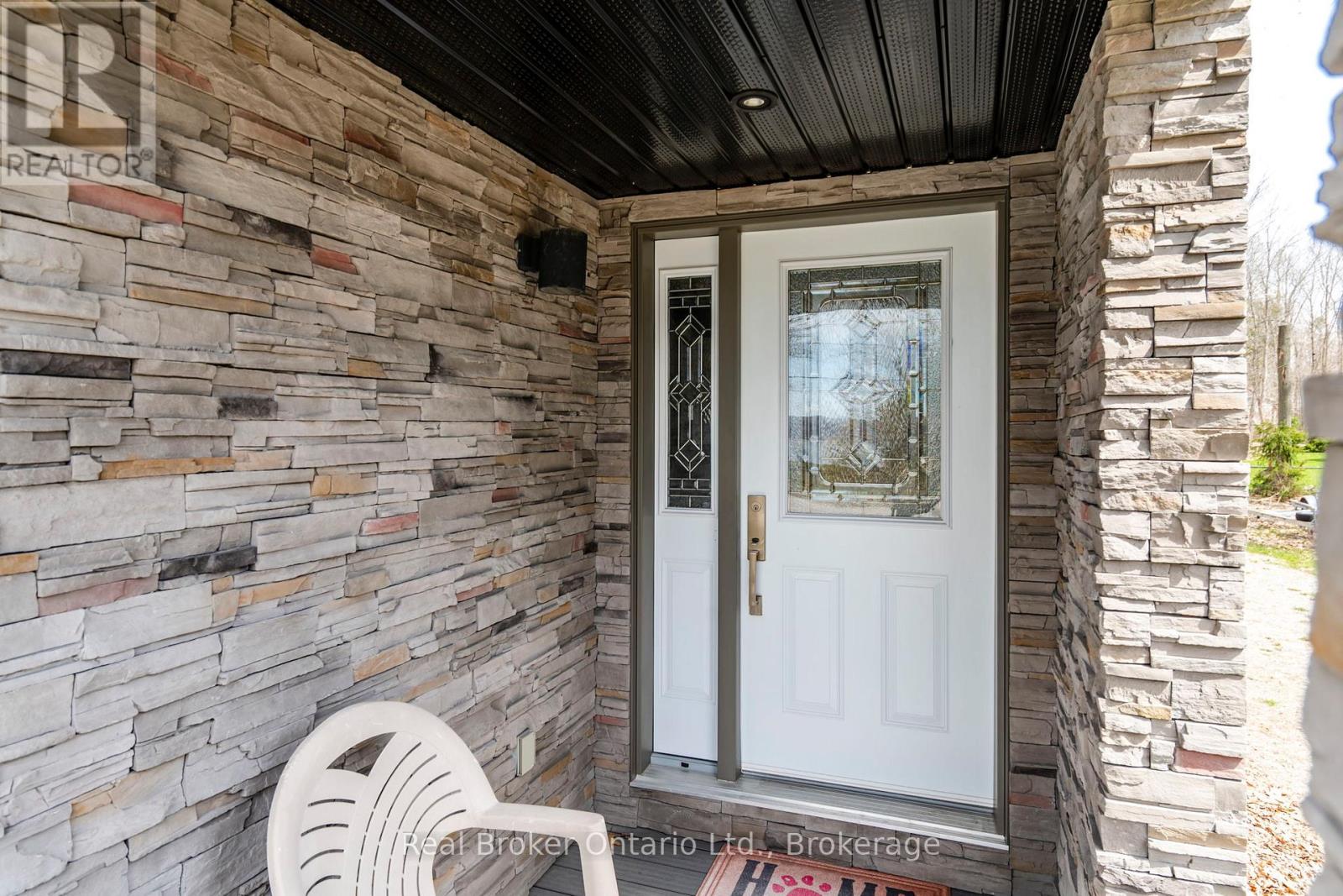 280 Peek-A-Boo Trail, Tiny, Ontario  L9M 0B3 - Photo 5 - S13099676