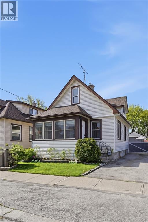 4 Manning Street, St. Catharines, Ontario  L2R 1H9 - Photo 25 - 40828183