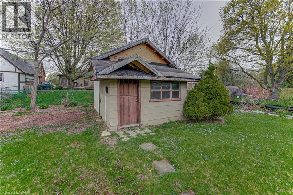 51 Rosemount Drive, Kitchener, Ontario  N2B 1P9 - Photo 27 - 40827801