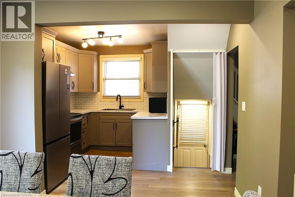 4935 Willmott Street, Niagara Falls, Ontario  L2E 1Z6 - Photo 10 - 40828231