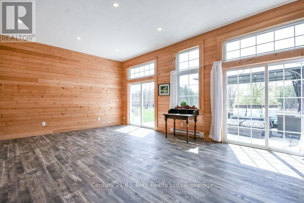 465 Ridge Road E, Oro-Medonte, Ontario  L0L 2E0 - Photo 36 - S13100756