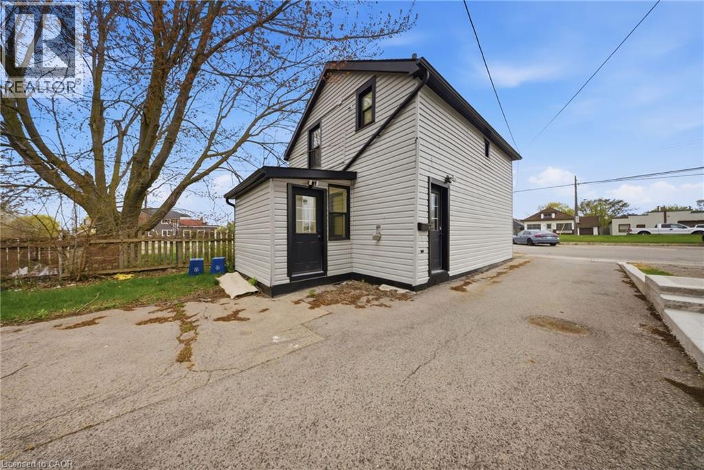 129 Durham Street, Port Colborne, Ontario  L3K 1E1 - Photo 22 - 40825785