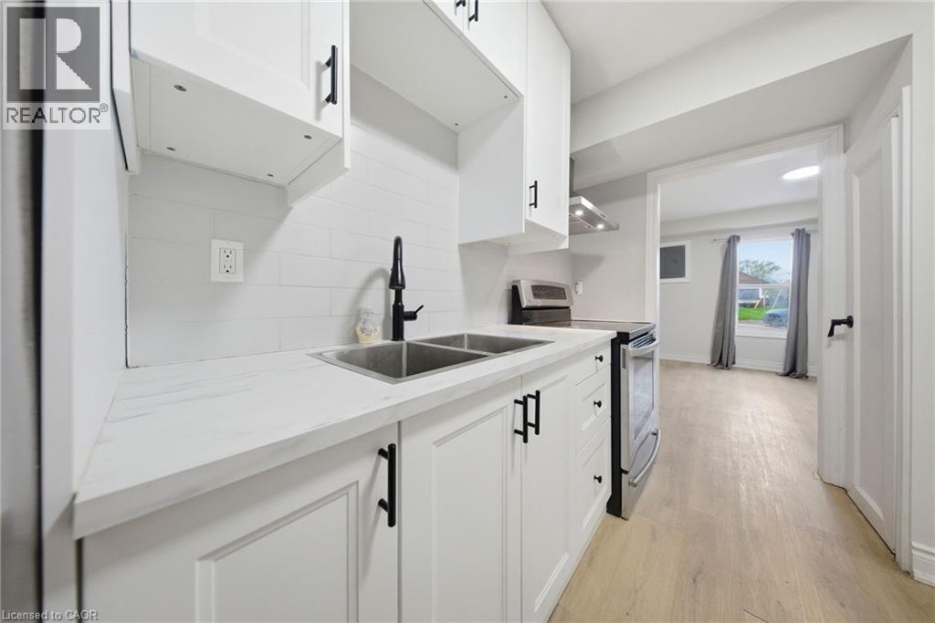 129 Durham Street, Port Colborne, Ontario  L3K 1E1 - Photo 8 - 40825785