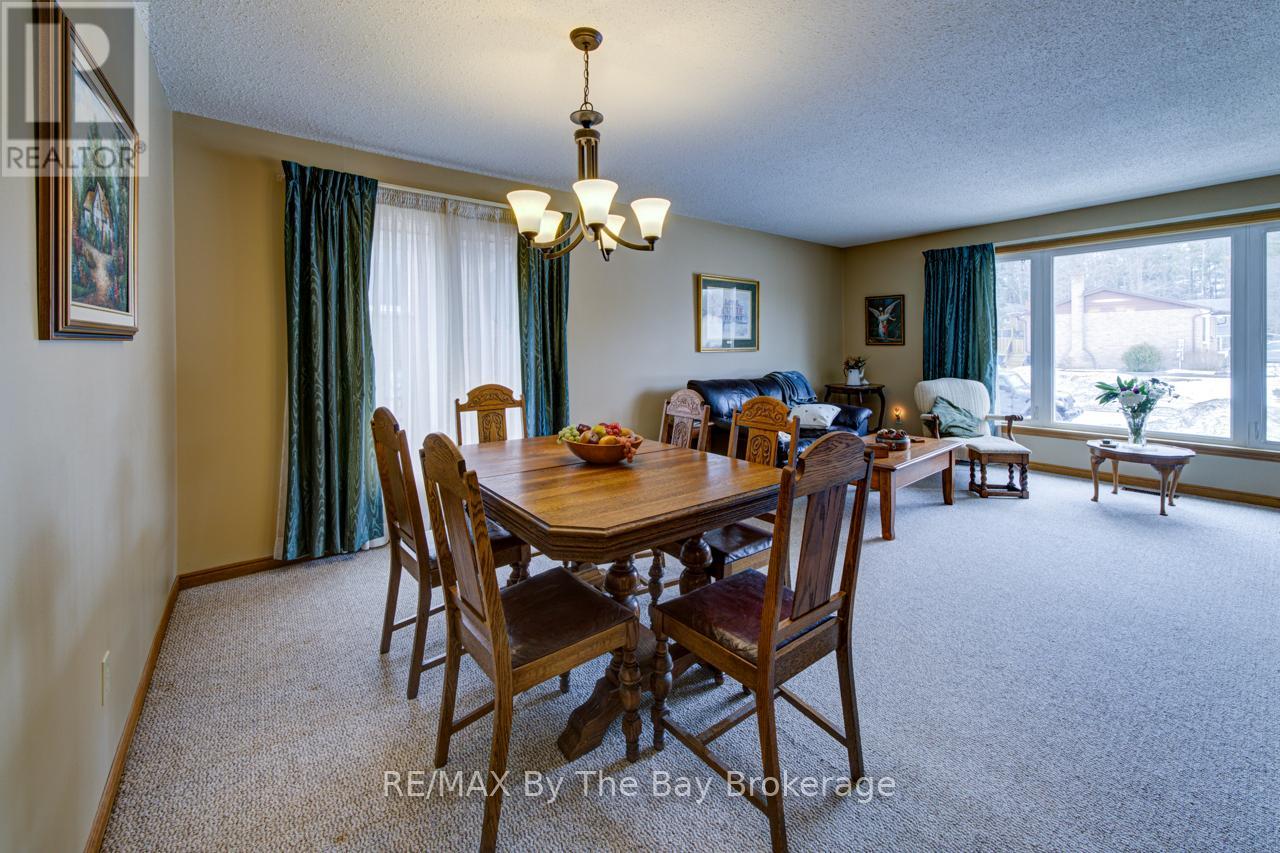 229 Datas Drive E, Clearview, Ontario  L0M 1S0 - Photo 13 - S13101416