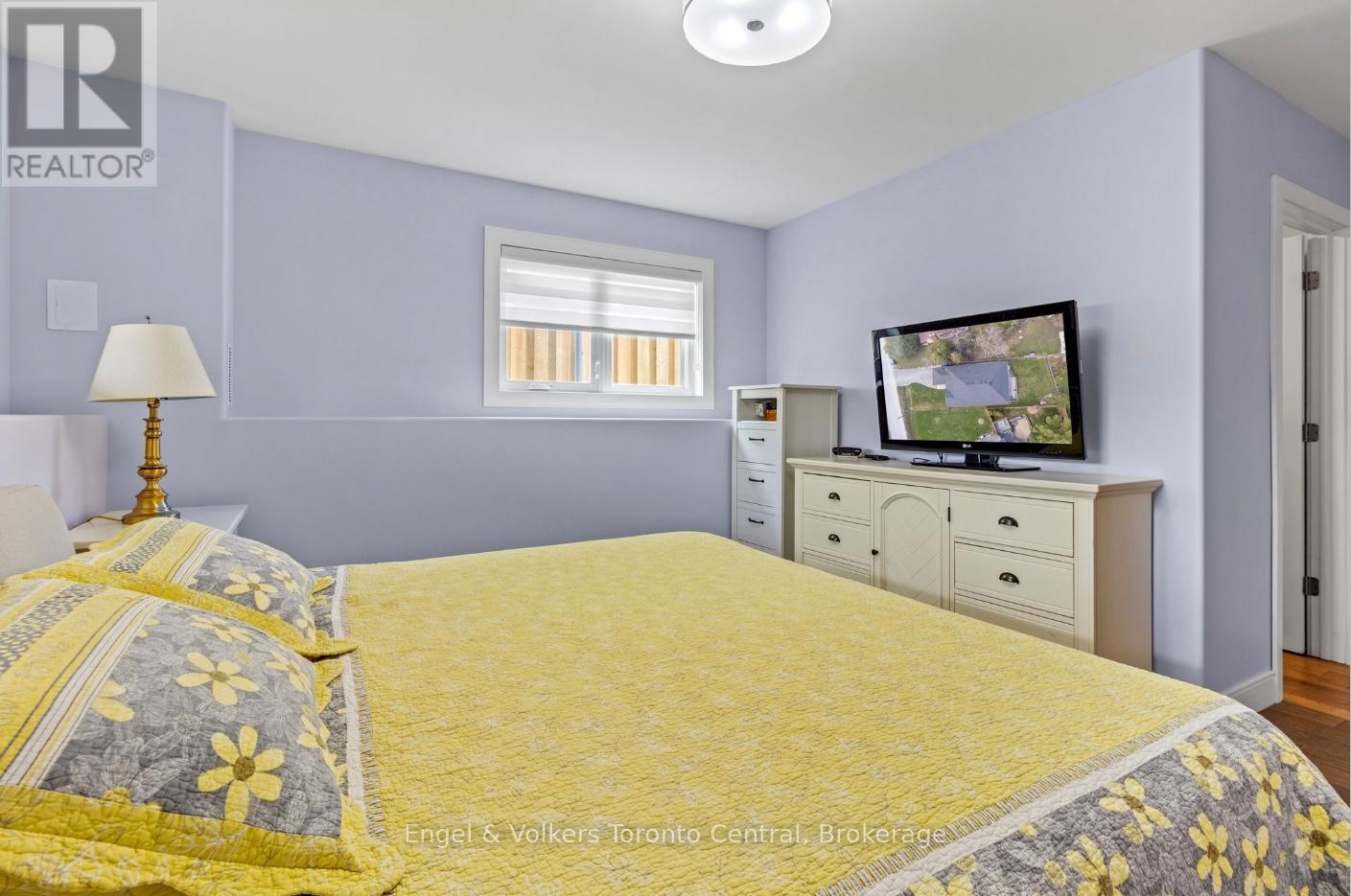 14 Thomas Street, Wasaga Beach, Ontario  L9Z 2Y9 - Photo 22 - S13101570