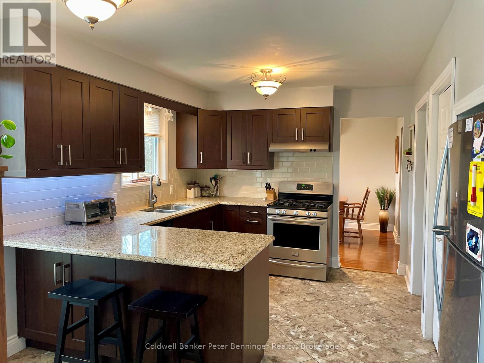 1038 Wellington Street, Saugeen Shores, Ontario  N0H 2C3 - Photo 9 - X13101192